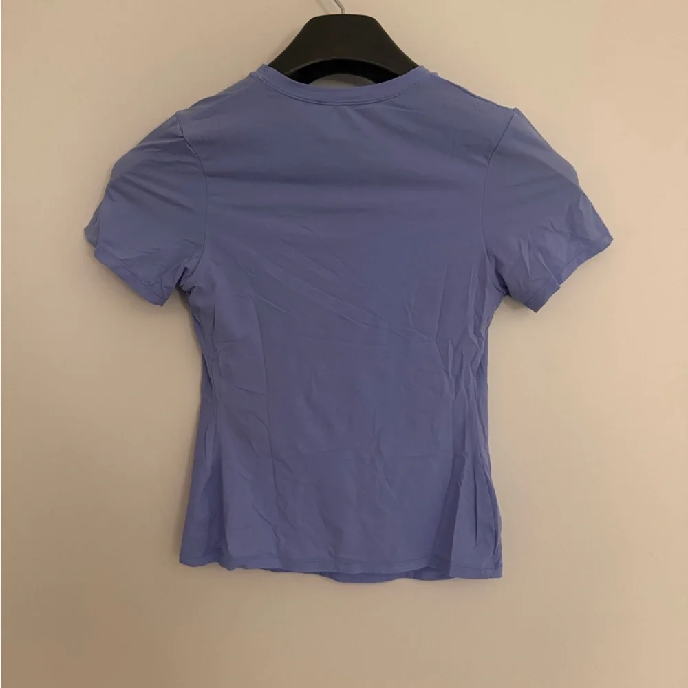 Fits everybody skims periwinkle shirt - Picture 3 of 3